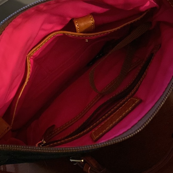 Dooney & Bourke cross body bag - Picture 3 of 6